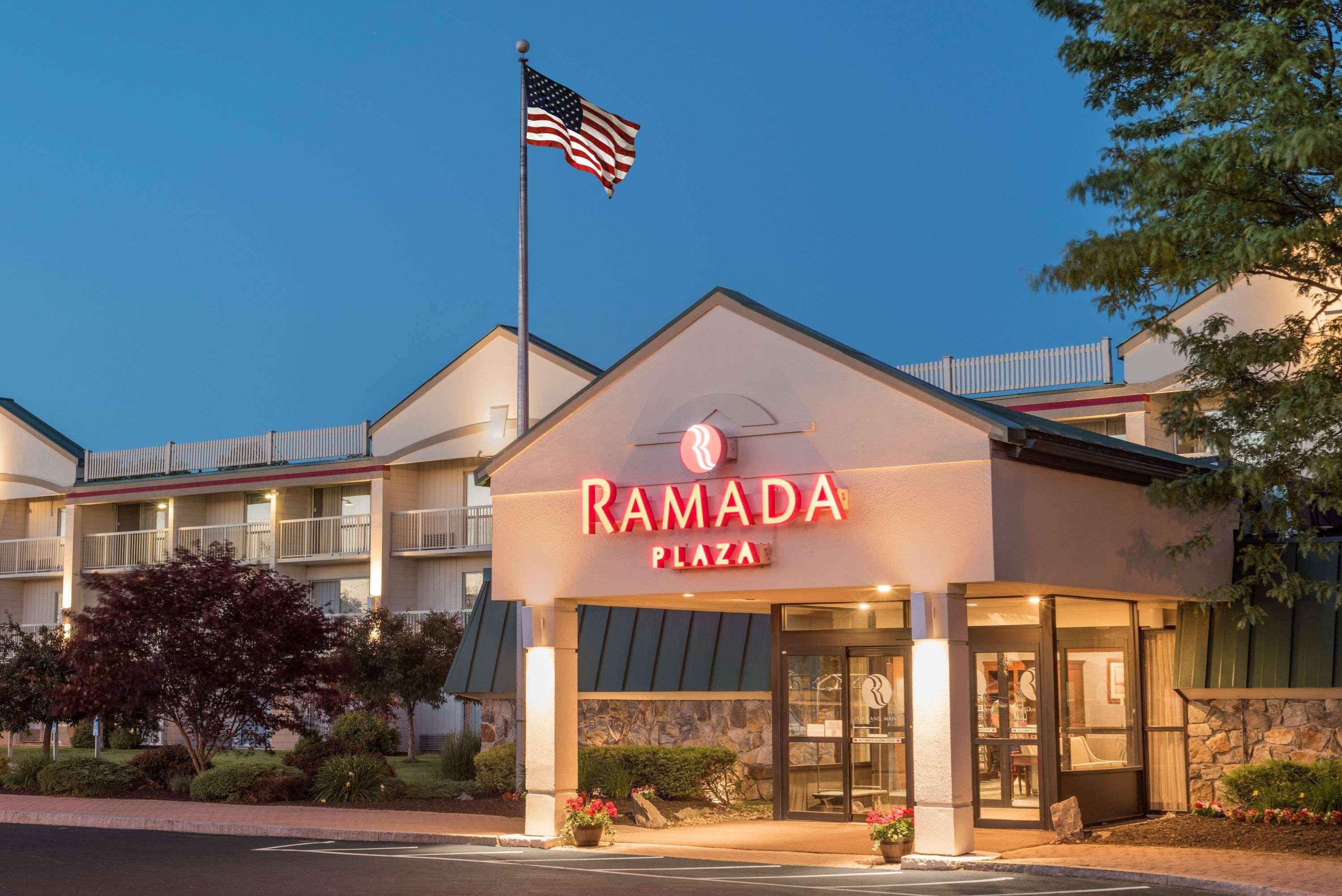 Ramada Plaza By Wyndham Portland Hotel Exterior photo